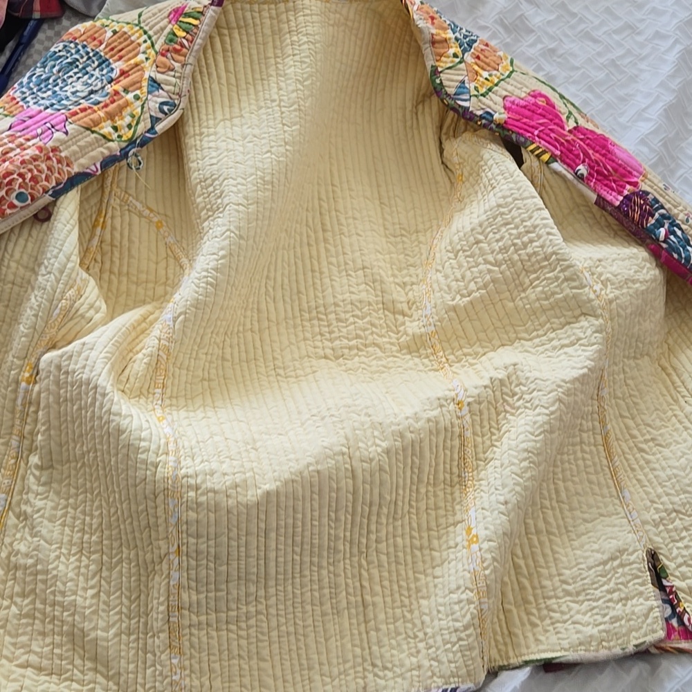Handmade Floral Quilted Jacket - Picture 7 of 12